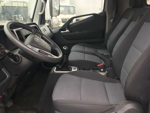 Hyundai Mighty EX8 Эвакуатор  2023