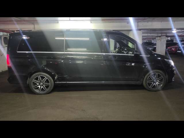 Mercedes-Benz V 300 d Extralong 2022