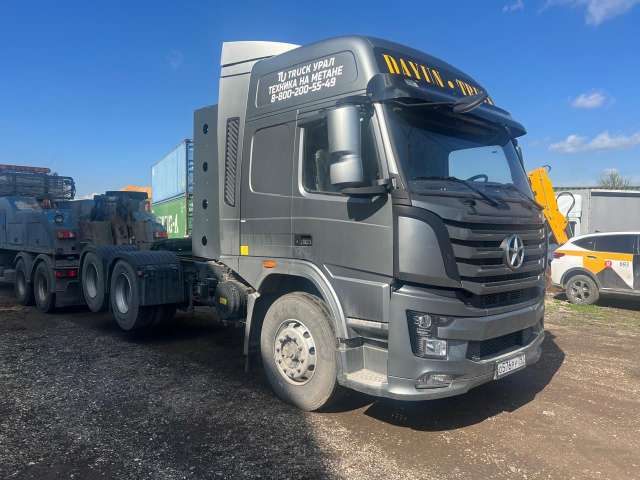 Dayun CGC4250 6x4 Седельный тягач  2023