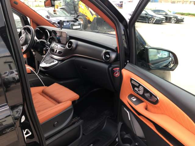 Mercedes-Benz V 300 d L Exclusive 4 Matic 2022