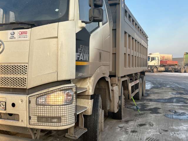 FAW CA 3310 8x4 Самосвал  2023