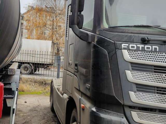 FOTON Auman EST A 4x2 седельный тягач  2023