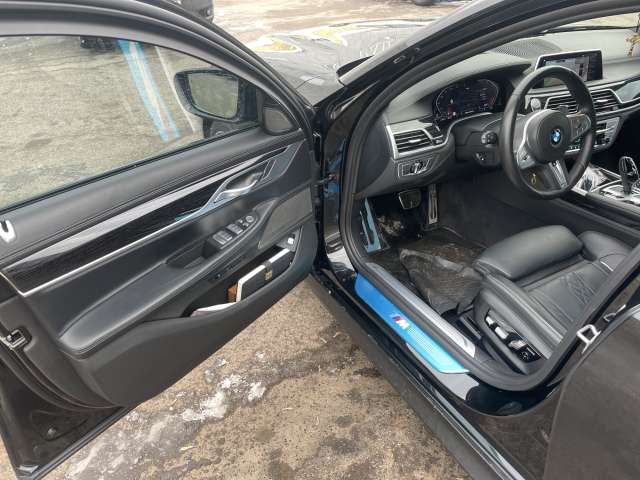 BMW 7 серия 740d xDrive 2021
