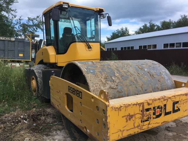 SDLG RS8180 Каток  2021