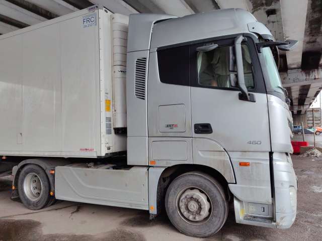 FOTON Auman EST A 4x2 седельный тягач  2023