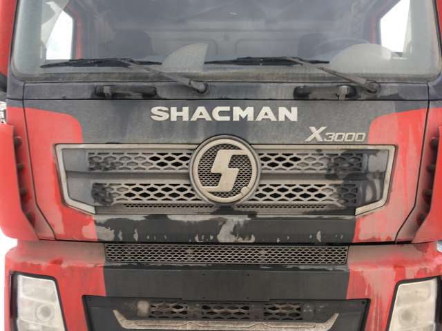 SHACMAN SX42584W324C 6x4 Седельный тягач  2023