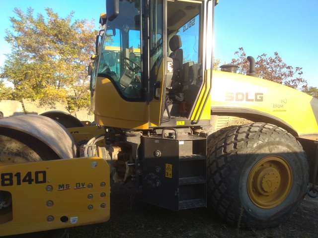 SDLG RS8140 Каток  2021