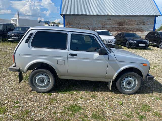 Lada Niva Legend 3 дв Luxe'22 1.7 5MT 2022