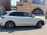Porsche Cayenne Turbo 2022