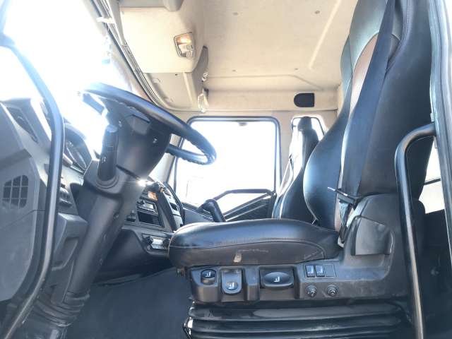 FAW CA3310P66K24T4E5  Самосвал 8х4  2022