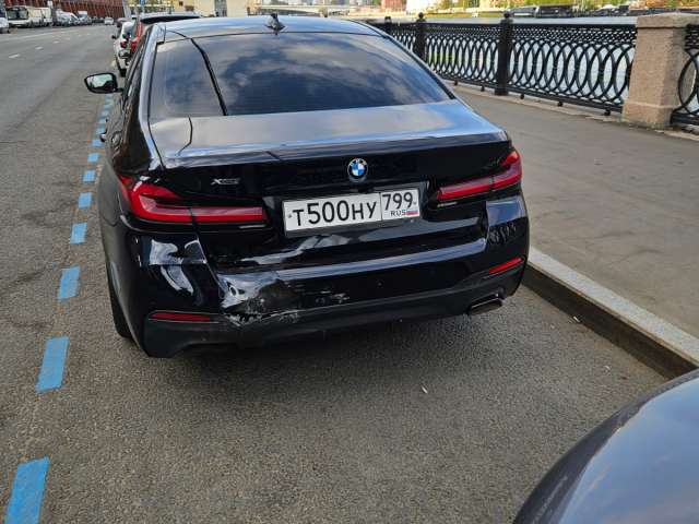 BMW 5 серия 520d xDrive M Sport Pure 2021