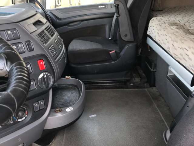 DAF XF 4x2 Седельный тягач  2016