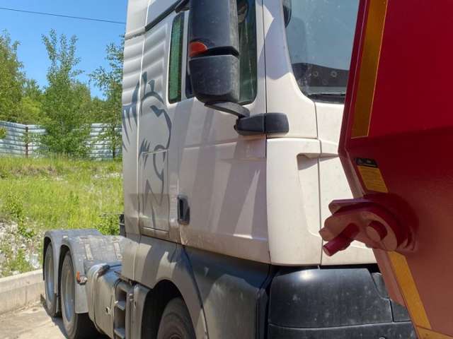 SITRAK ZZ4256V364HE 6x4 седельный тягач  2022
