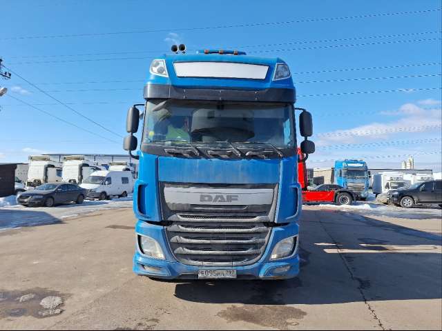 DAF XF 6x2 Седельный тягач  2017