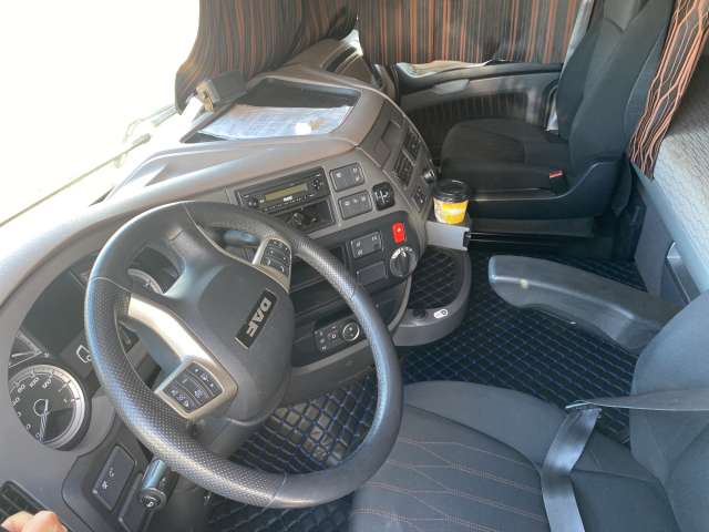 DAF XF 4x2 Седельный тягач  2022