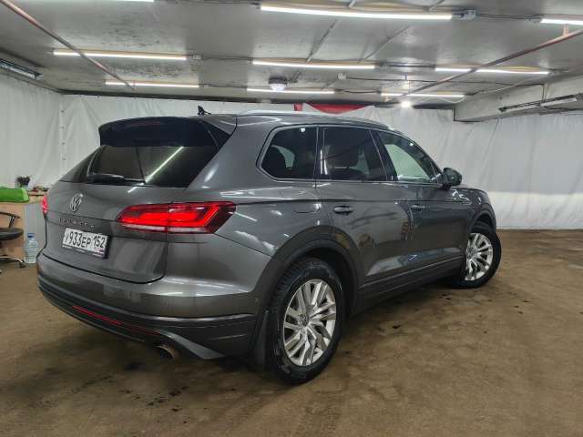 Volkswagen Touareg Respect 2.0 TSI 249hp 8AT 2020