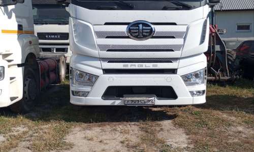 FAW J7 CA4180P77K25E5 Седельный тягач 4х2