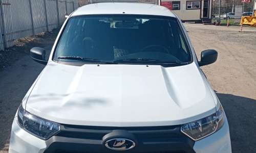 Lada Niva Travel
