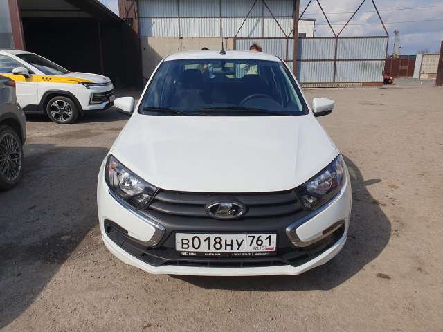 Lada Granta седан #CLUB 24 1.6 90hp 5MT 2024