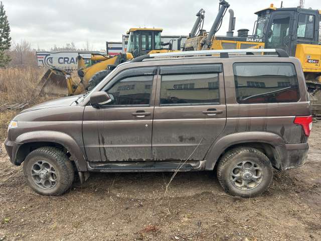 UAZ Patriot Base Limited 2.7 5MT 2023