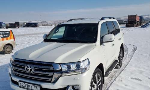 Toyota Land Cruiser 200 