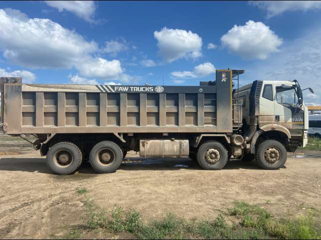 FAW CA 3310 8x4 Самосвал  2022