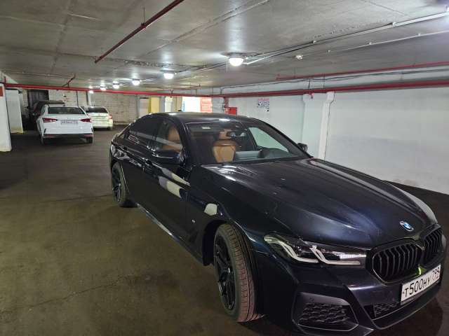 BMW 5 серия 520d xDrive M Sport Pure 2021
