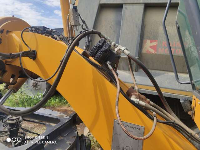 XCMG GR215A автогрейдер  2021