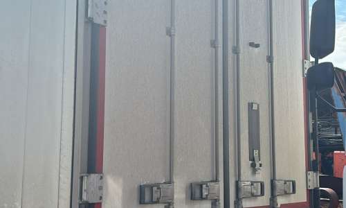 Schmitz Cargobull SKO24 Полуприцеп изотермический/рефрижератор
