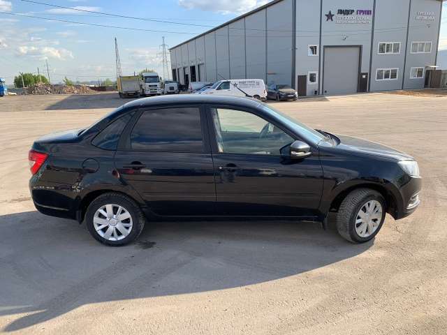 Lada Granta седан Classic 22 Кондиционер 1.6 90hp 5MT 2022