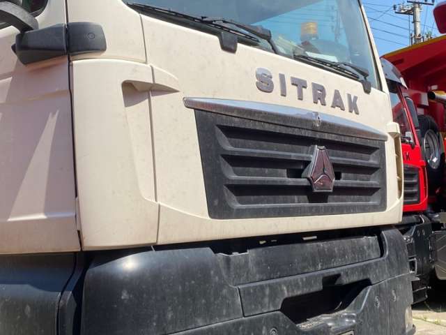 SITRAK ZZ4256V364HE 6x4 седельный тягач  2022