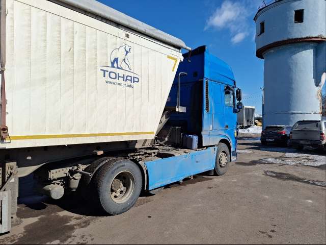 DAF XF 6x2 Седельный тягач  2017