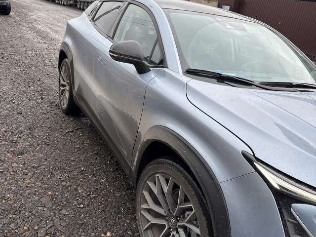 Changan UNI-T 1.5 Tech DCT 4x2 2024
