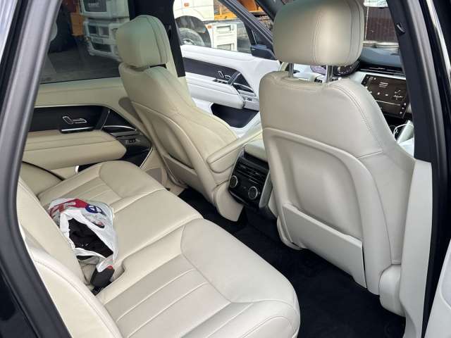Land Rover Range Rover LWB V8 Turbo 4.4 HSE 2022