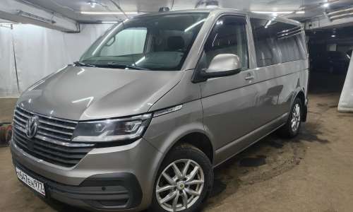 Volkswagen Caravelle 