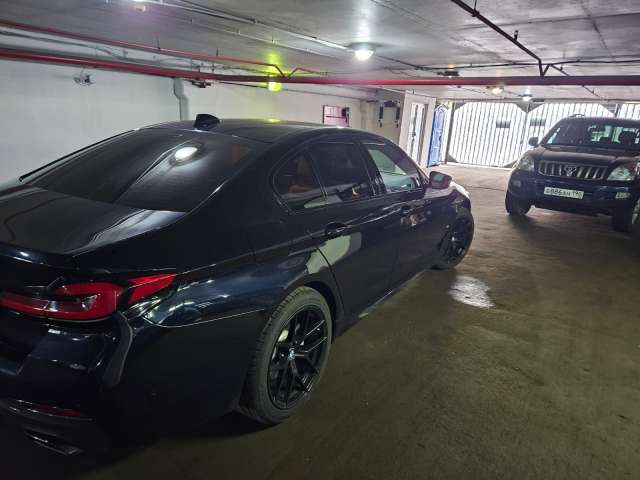 BMW 5 серия 520d xDrive M Sport Pure 2021