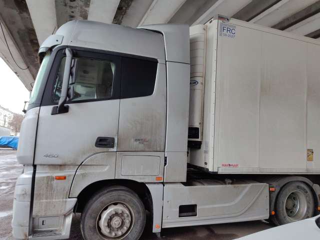 FOTON Auman EST A 4x2 седельный тягач  2023