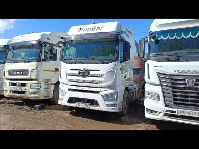 FAW J7 CA4180P77K25E5 Седельный тягач 4х2  2023