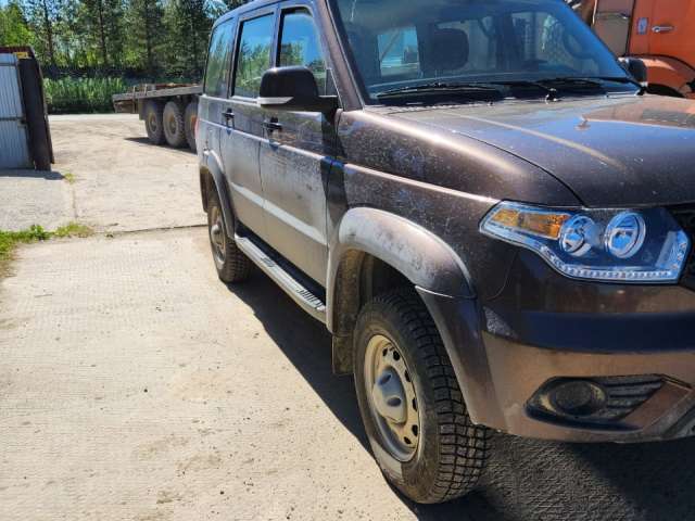 UAZ Patriot Base 2.7 5MT 2023