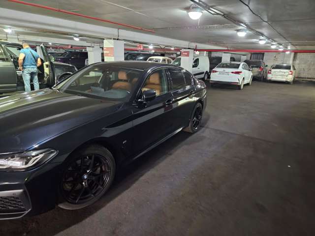 BMW 5 серия 520d xDrive M Sport Pure 2021