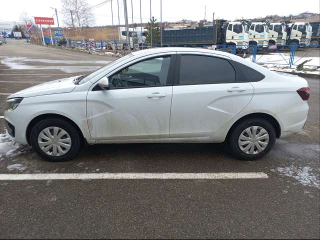 Lada Vesta седан Life 1.6 106hp 5MT 2023