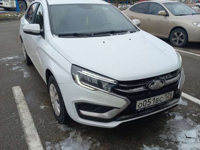 Lada Vesta седан Life 1.6 106hp 5MT 2023